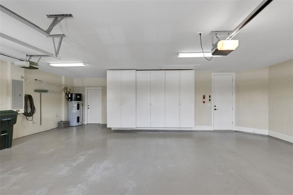 For Sale: $995,000 (3 beds, 2 baths, 2679 Square Feet)