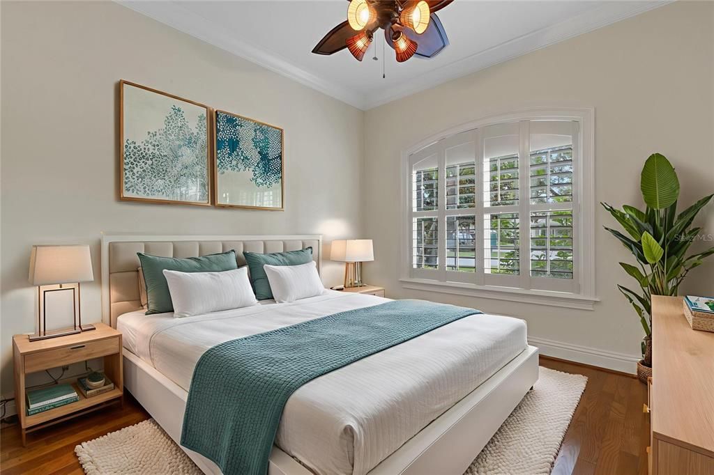 For Sale: $995,000 (3 beds, 2 baths, 2679 Square Feet)