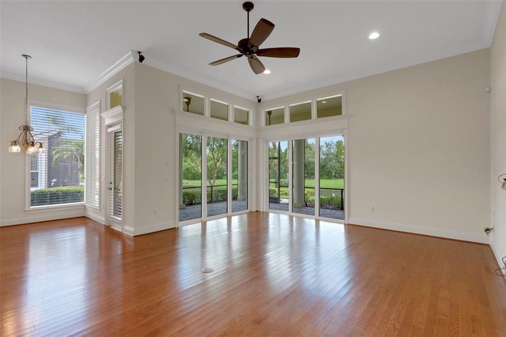 For Sale: $995,000 (3 beds, 2 baths, 2679 Square Feet)