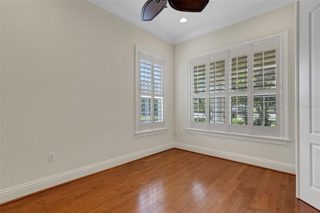 For Sale: $995,000 (3 beds, 2 baths, 2679 Square Feet)