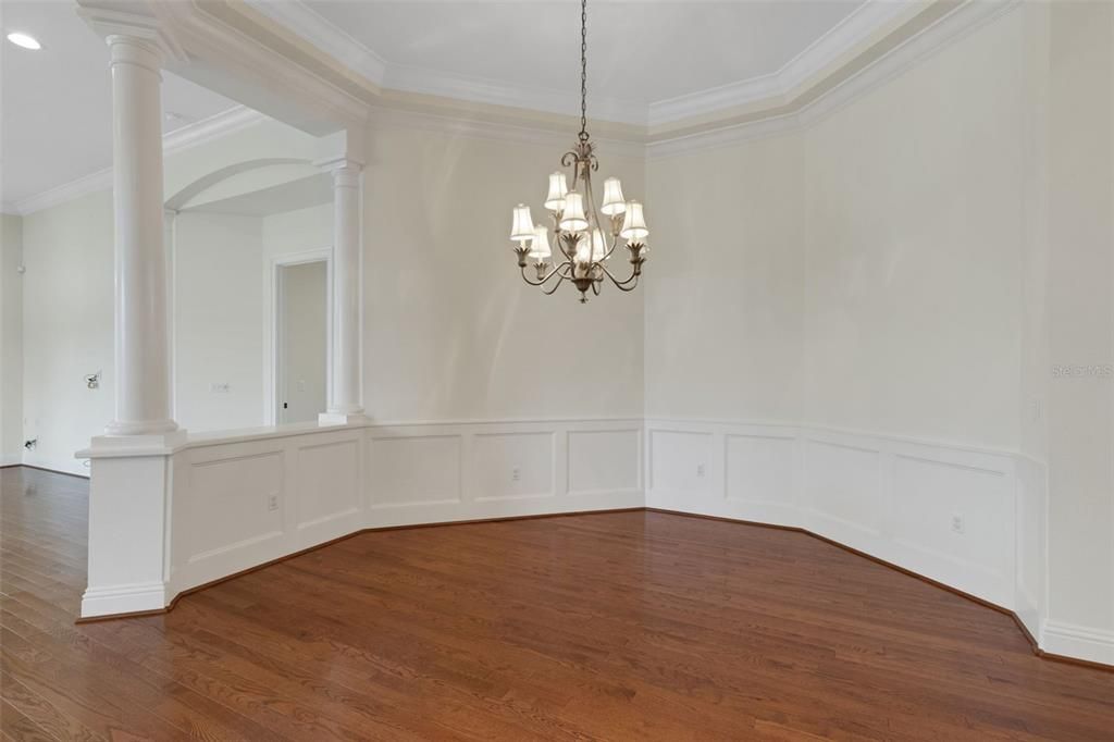 For Sale: $995,000 (3 beds, 2 baths, 2679 Square Feet)