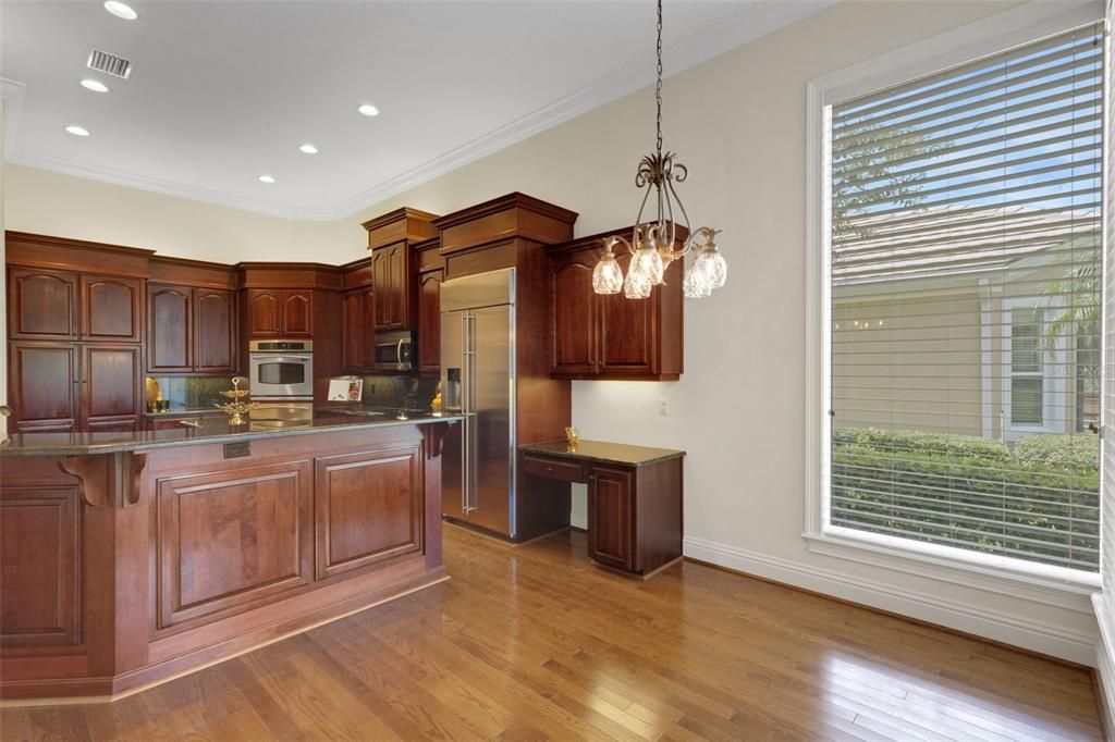 For Sale: $995,000 (3 beds, 2 baths, 2679 Square Feet)