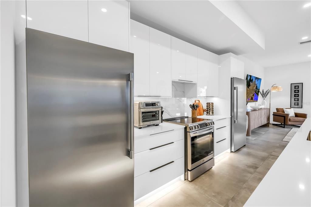 В аренду: $20,000 (6 спален, 6 ванн, 3677 Квадратных фут)