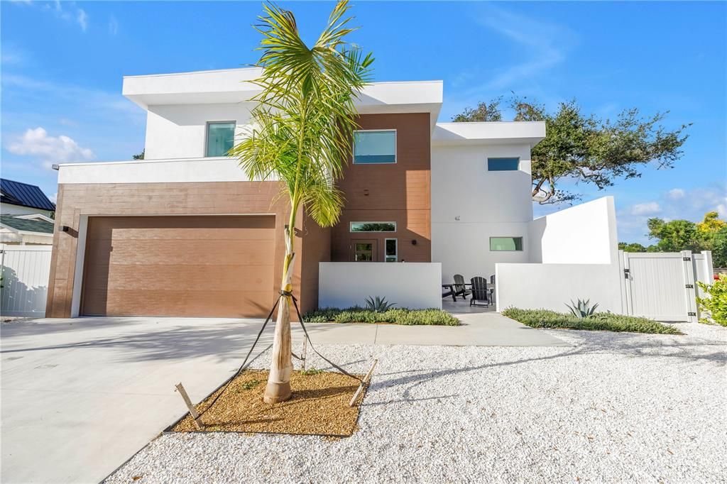 В аренду: $20,000 (6 спален, 6 ванн, 3677 Квадратных фут)