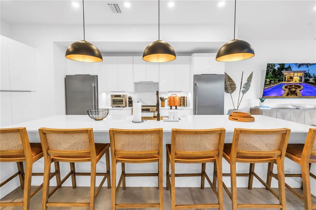 В аренду: $20,000 (6 спален, 6 ванн, 3677 Квадратных фут)