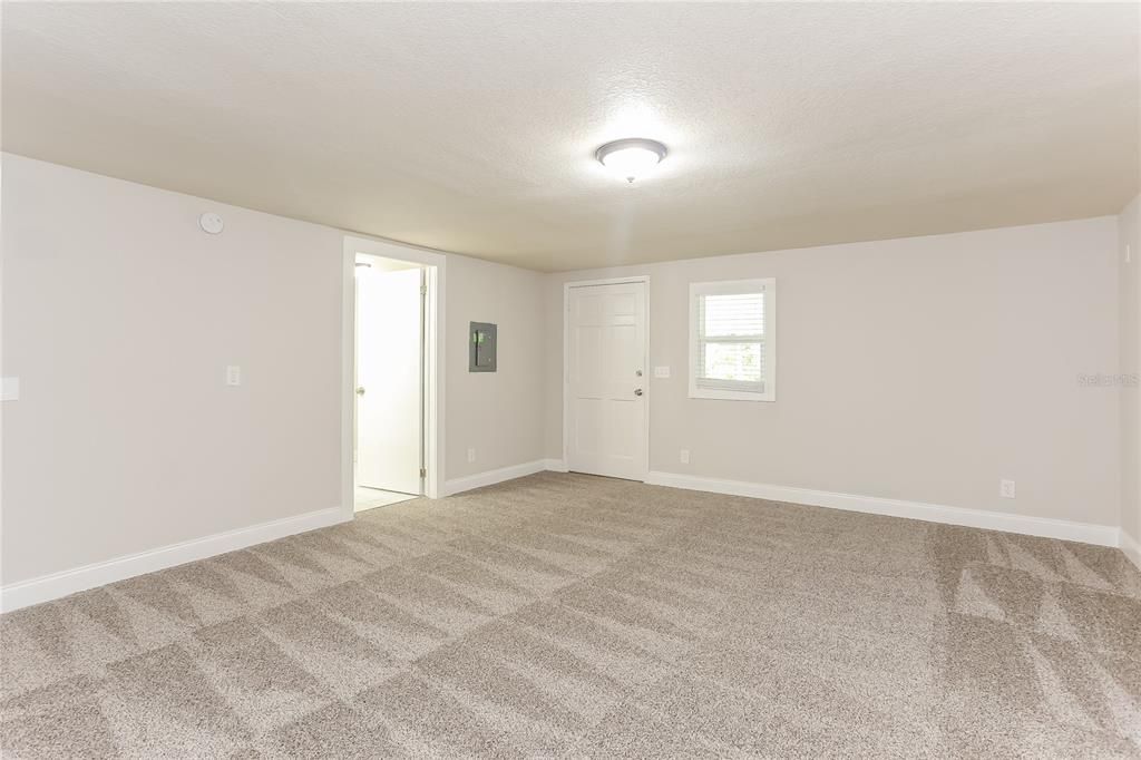 En Venta: $329,900 (4 camas, 2 baños, 2448 Pies cuadrados)