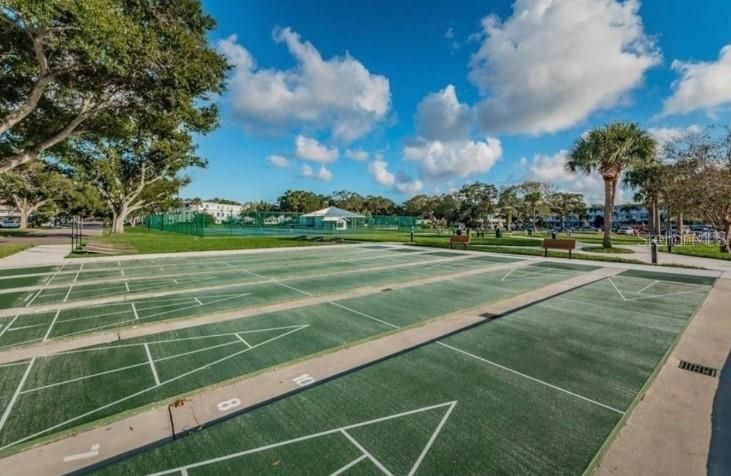 Activo con contrato: $118,000 (2 camas, 2 baños, 1100 Pies cuadrados)