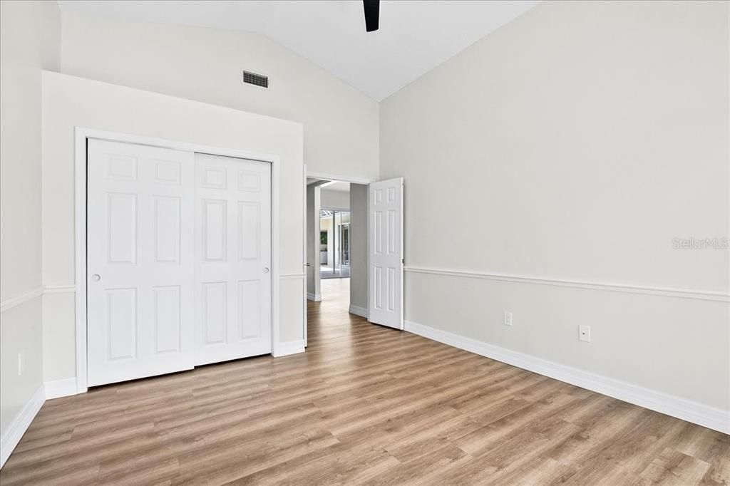 Den/Office/Bedroom 4