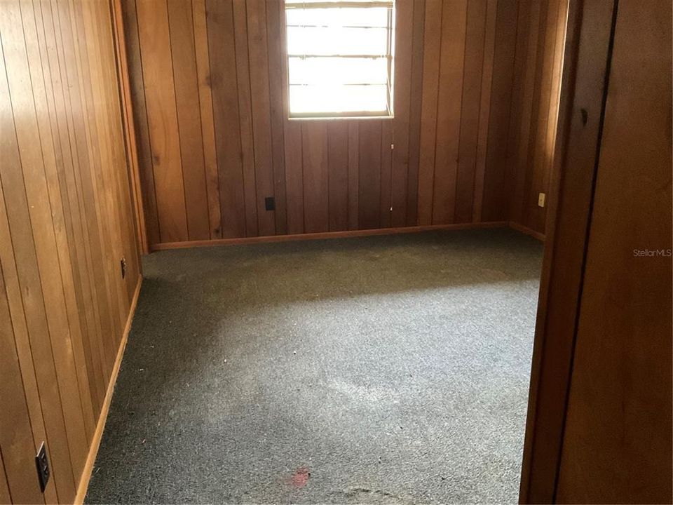 出租: $1,500 (3 贝兹, 2 浴室, 1350 平方英尺)