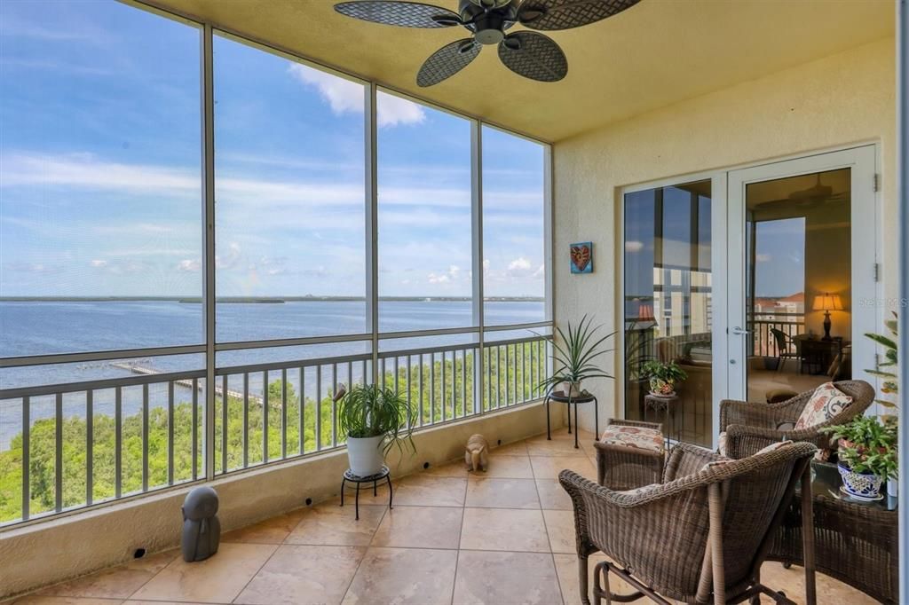 En Venta: $900,000 (3 camas, 2 baños, 2553 Pies cuadrados)