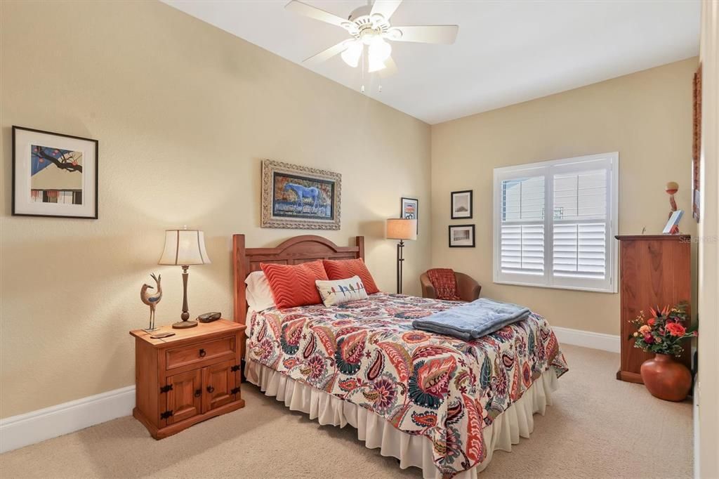 En Venta: $900,000 (3 camas, 2 baños, 2553 Pies cuadrados)