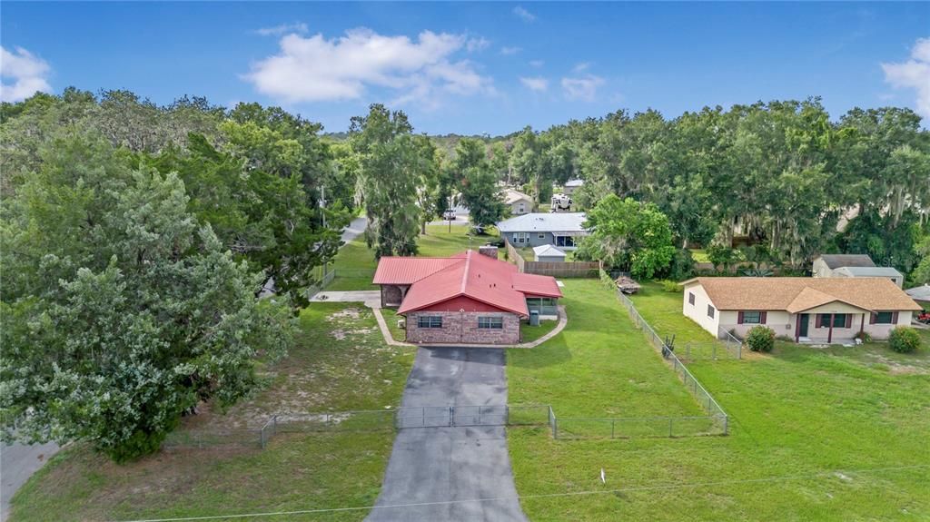 For Sale: $229,900 (2 beds, 2 baths, 1463 Square Feet)