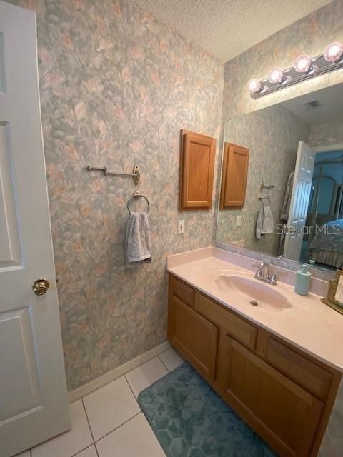 For Rent: $3,500 (2 beds, 2 baths, 1094 Square Feet)