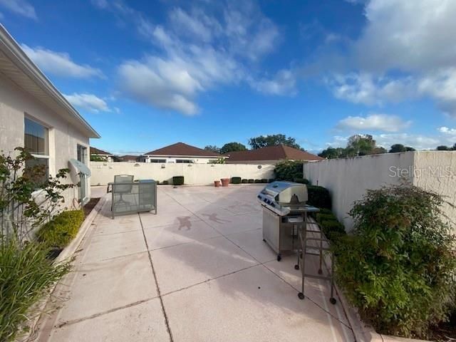 For Rent: $3,500 (2 beds, 2 baths, 1094 Square Feet)