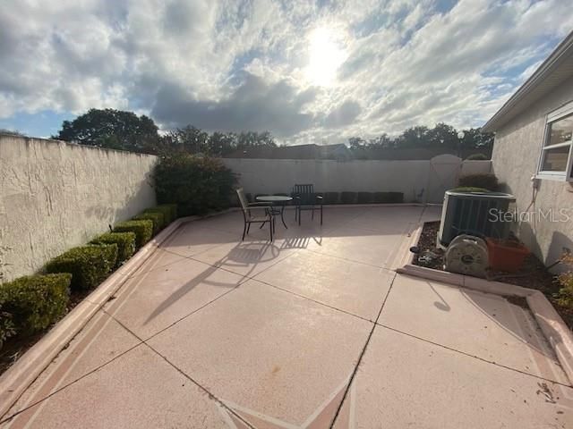 For Rent: $3,500 (2 beds, 2 baths, 1094 Square Feet)