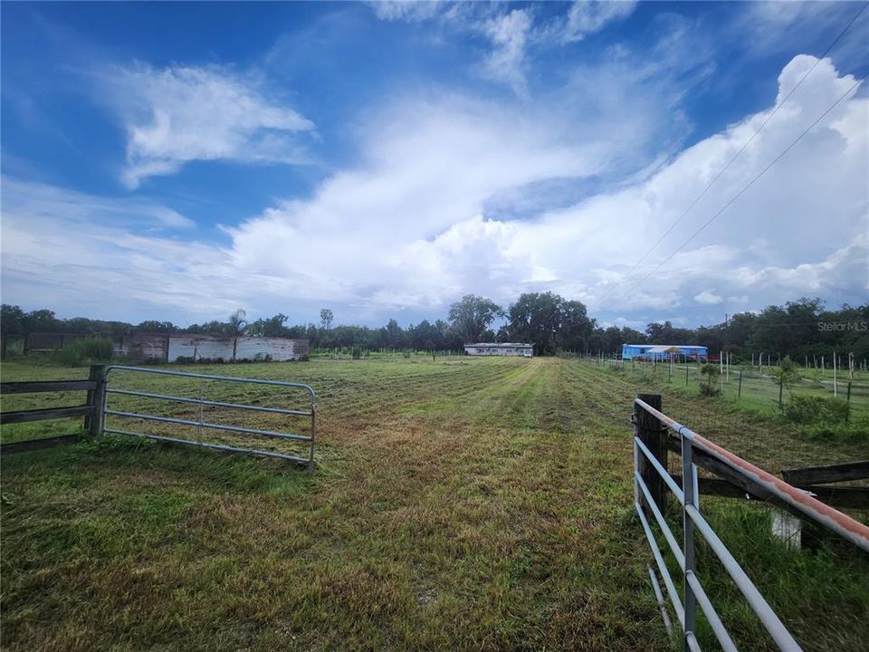 En Venta: $299,900 (11.31 acres)