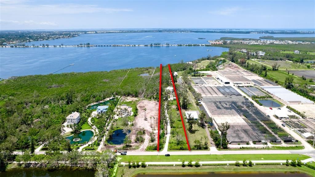 合同活跃: $1,095,000 (4 贝兹, 3 浴室, 2604 平方英尺)