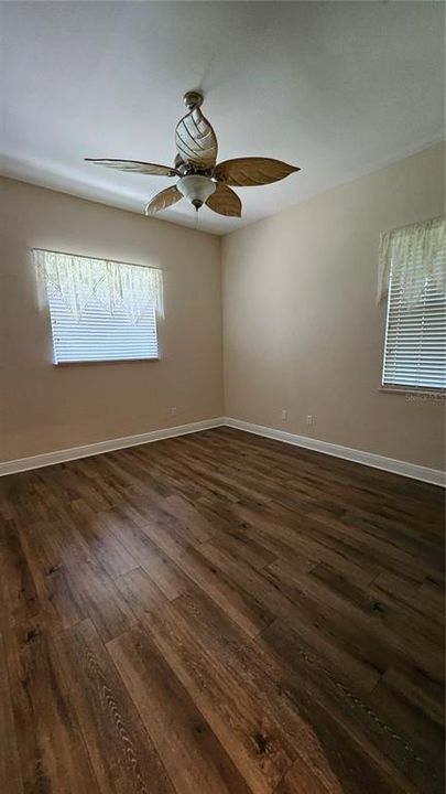 For Sale: $449,000 (3 beds, 2 baths, 2717 Square Feet)