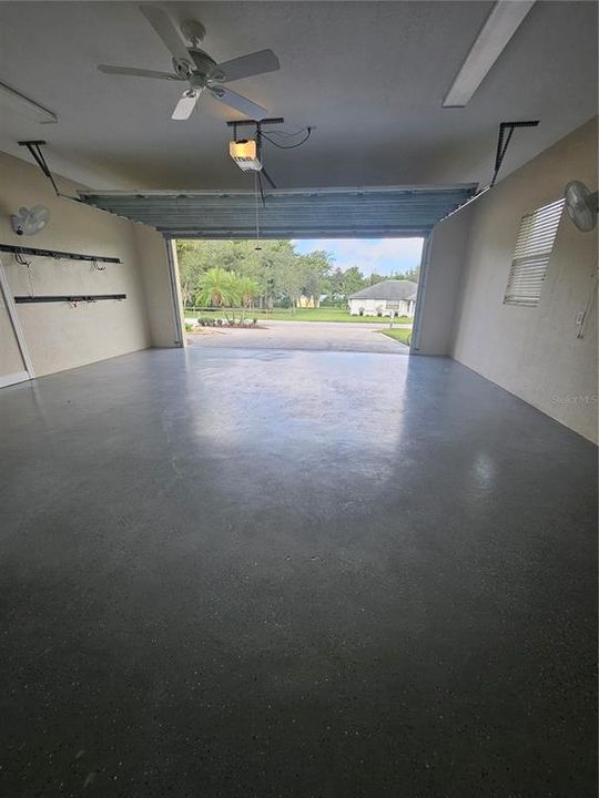 For Sale: $449,000 (3 beds, 2 baths, 2717 Square Feet)