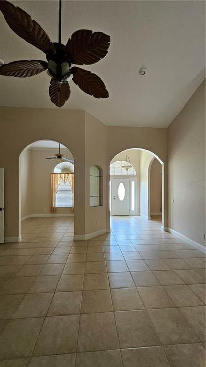 For Sale: $449,000 (3 beds, 2 baths, 2717 Square Feet)