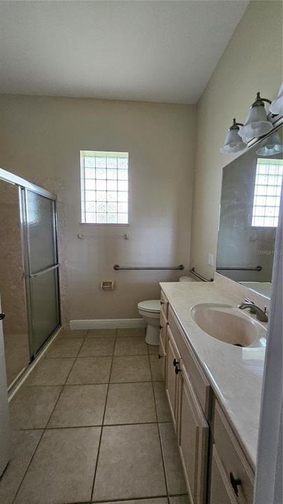 For Sale: $449,000 (3 beds, 2 baths, 2717 Square Feet)