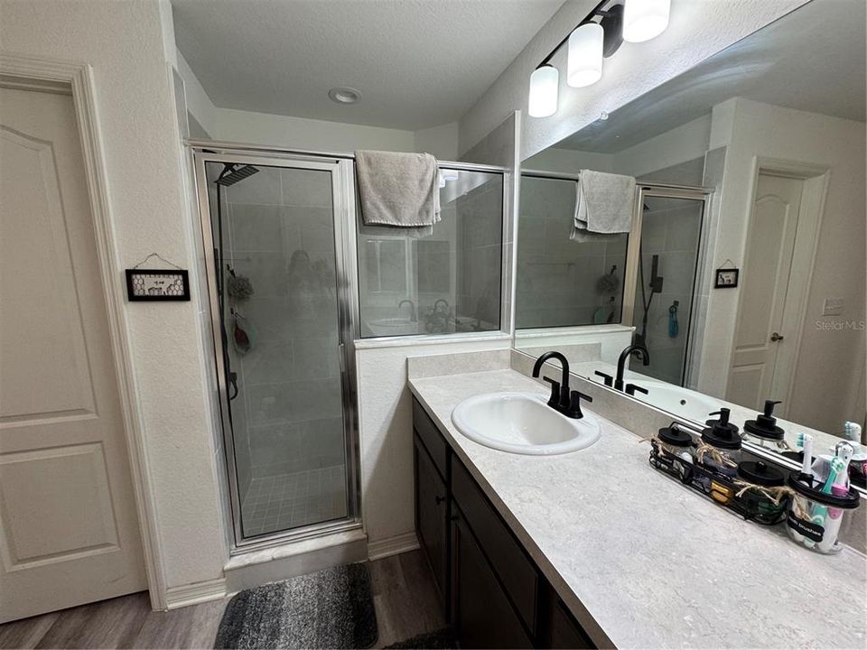 Active With Contract: $299,900 (4 beds, 2 baths, 1883 Square Feet)