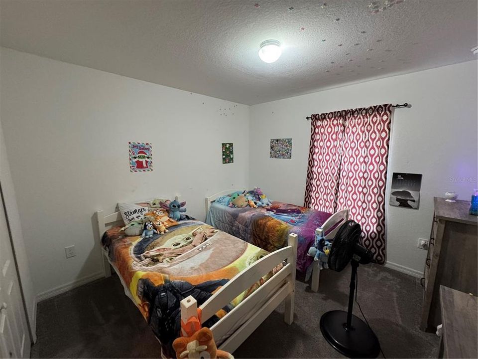 Active With Contract: $299,900 (4 beds, 2 baths, 1883 Square Feet)