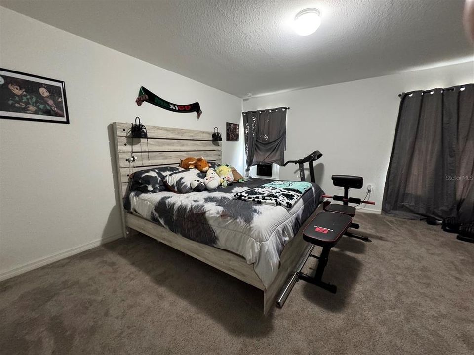 Active With Contract: $299,900 (4 beds, 2 baths, 1883 Square Feet)