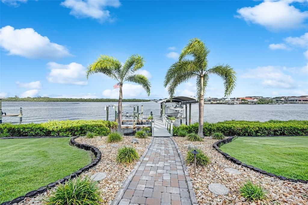 For Sale: $2,195,000 (4 beds, 3 baths, 3855 Square Feet)