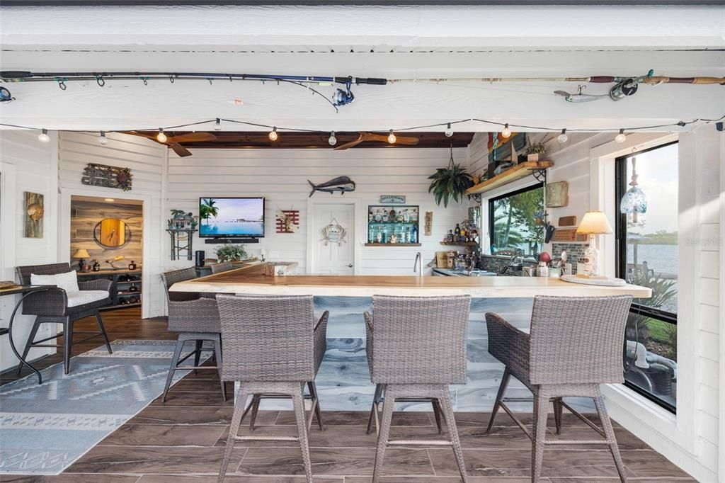 For Sale: $2,195,000 (4 beds, 3 baths, 3855 Square Feet)