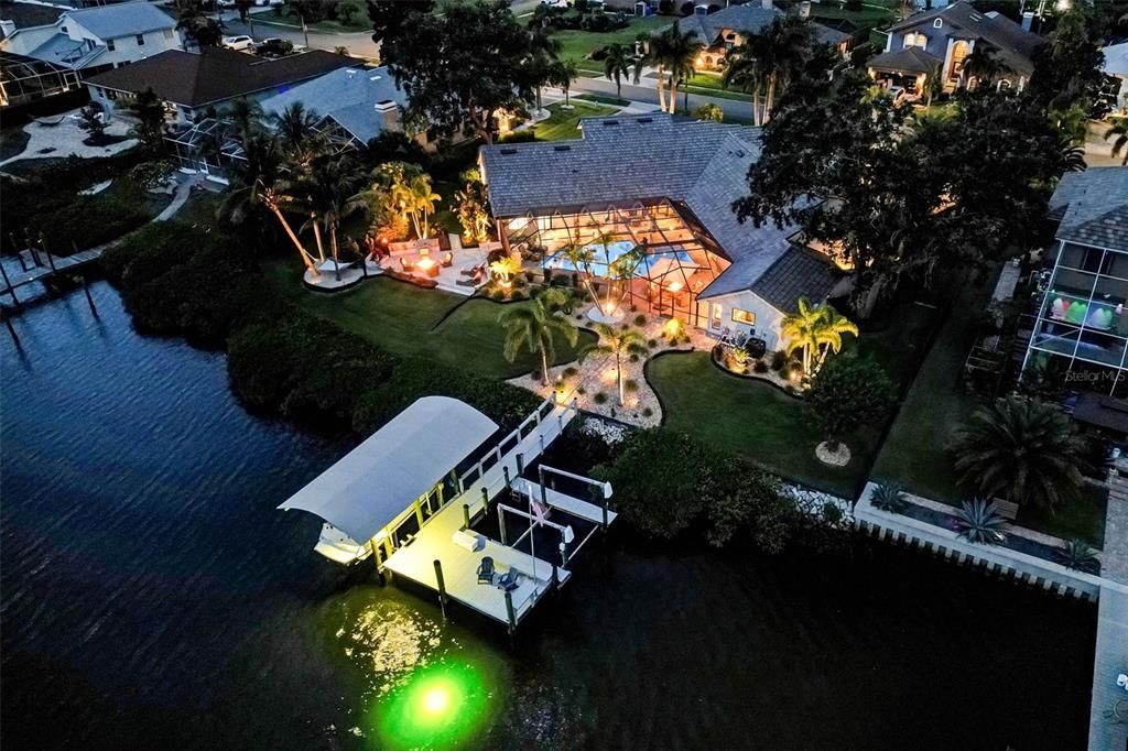 For Sale: $2,195,000 (4 beds, 3 baths, 3855 Square Feet)