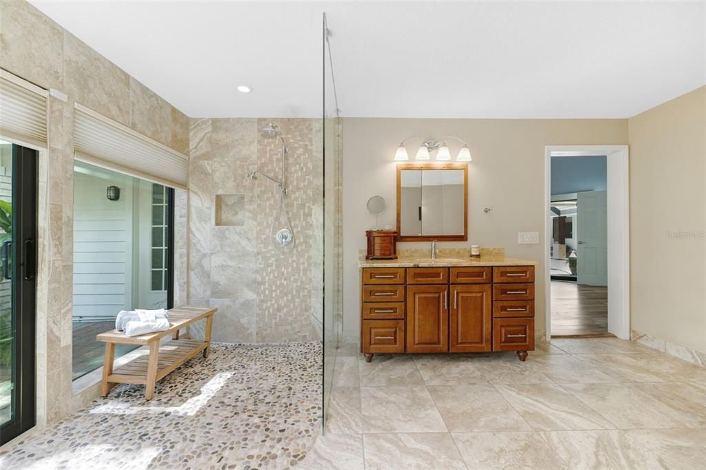 For Sale: $2,195,000 (4 beds, 3 baths, 3855 Square Feet)