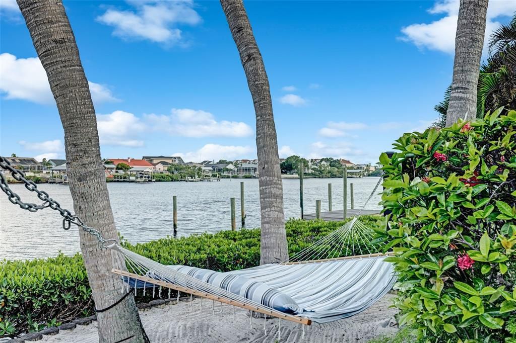 For Sale: $2,195,000 (4 beds, 3 baths, 3855 Square Feet)