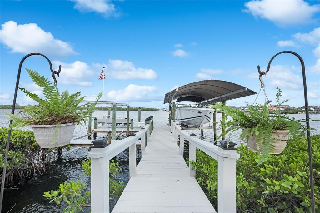 For Sale: $2,195,000 (4 beds, 3 baths, 3855 Square Feet)