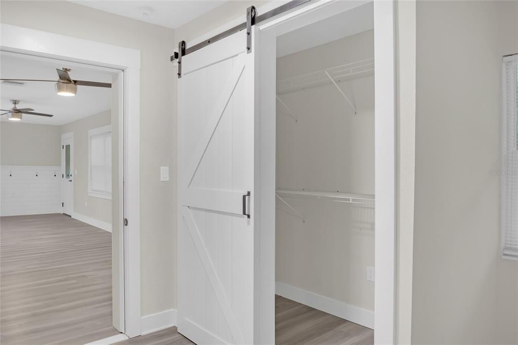 En Venta: $278,000 (3 camas, 2 baños, 1380 Pies cuadrados)