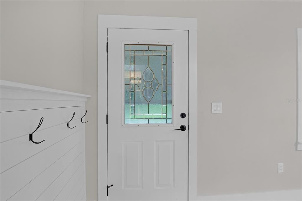 En Venta: $278,000 (3 camas, 2 baños, 1380 Pies cuadrados)