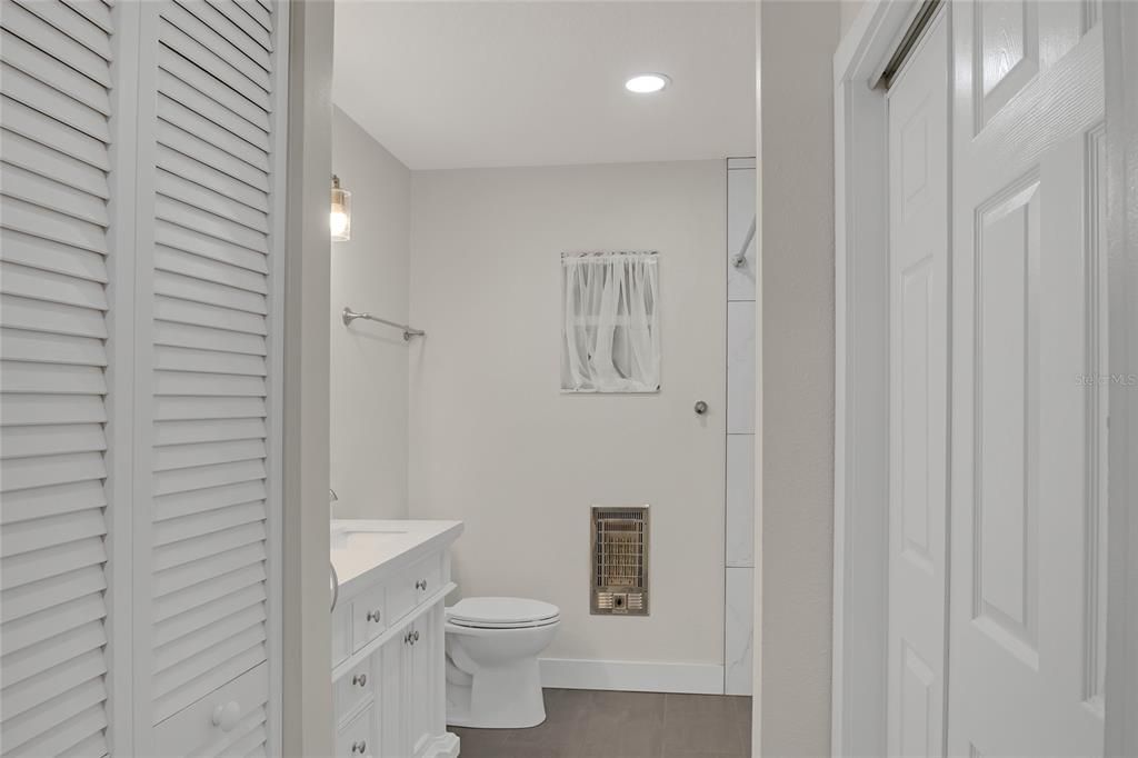 En Venta: $278,000 (3 camas, 2 baños, 1380 Pies cuadrados)