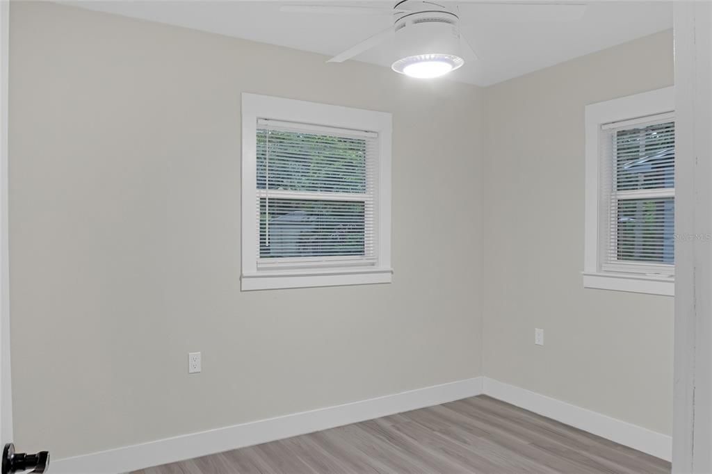 En Venta: $278,000 (3 camas, 2 baños, 1380 Pies cuadrados)