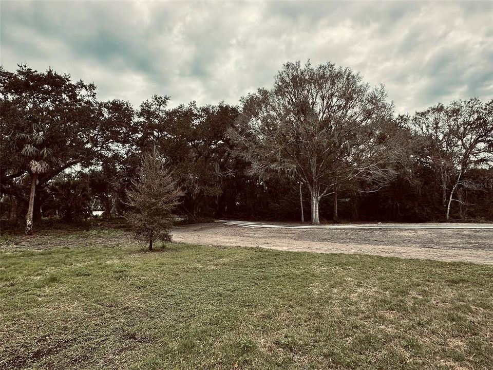 For Sale: $1,998,500 (4.19 acres)