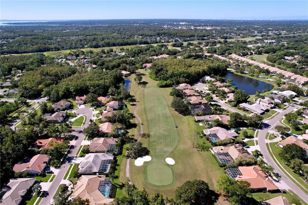 合同活跃: $925,000 (4 贝兹, 3 浴室, 2808 平方英尺)