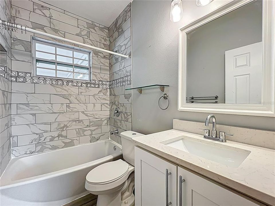 На продажу: $650,000 (4 спален, 0 ванн, 1853 Квадратных фут)