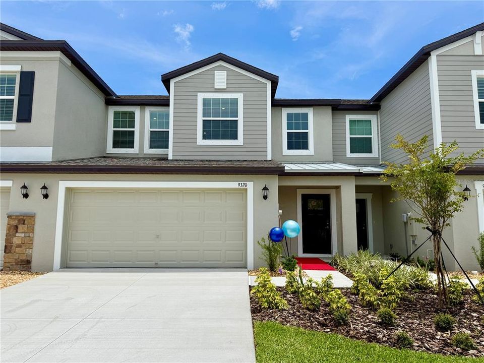 Active With Contract: $2,275 (4 beds, 2 baths, 2251 Square Feet)