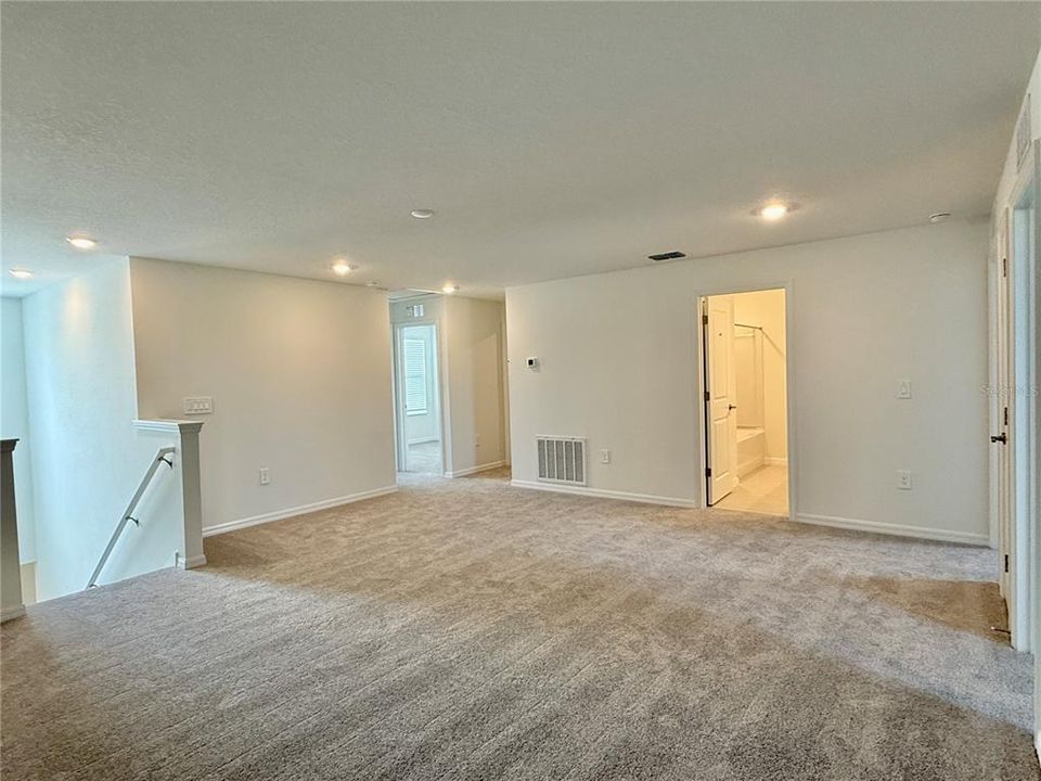 Active With Contract: $2,275 (4 beds, 2 baths, 2251 Square Feet)