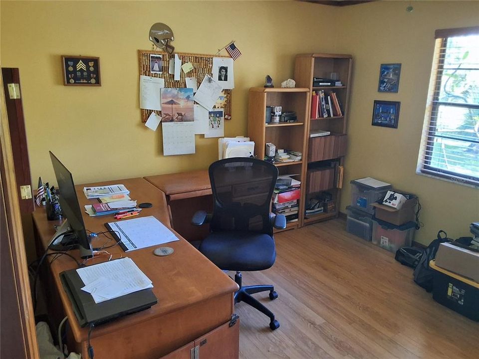 На продажу: $569,999 (3 спален, 2 ванн, 2500 Квадратных фут)