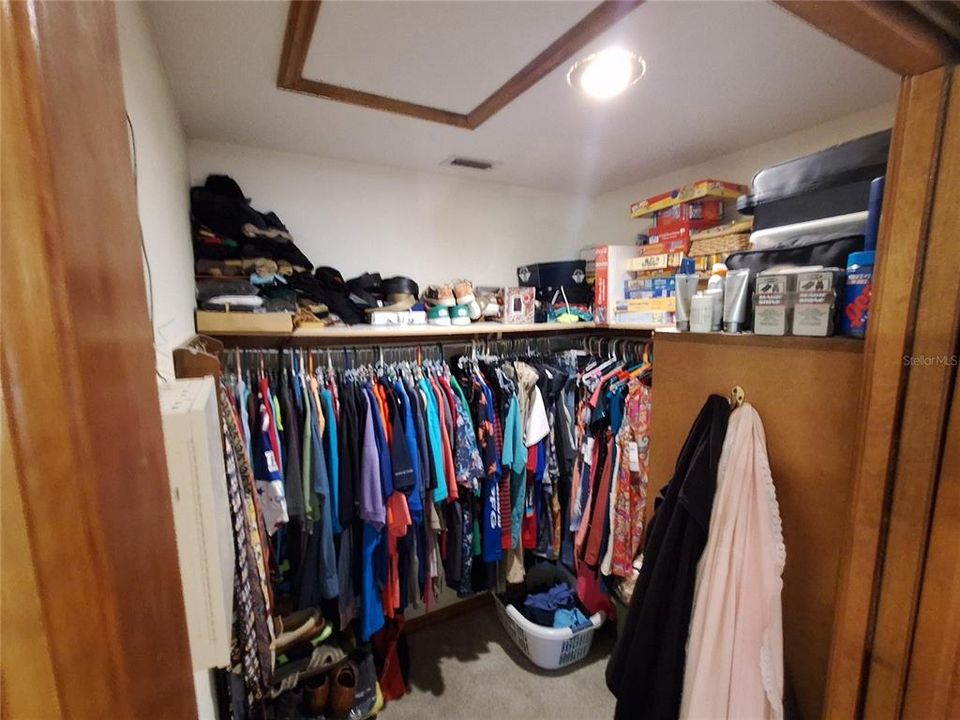 На продажу: $569,999 (3 спален, 2 ванн, 2500 Квадратных фут)