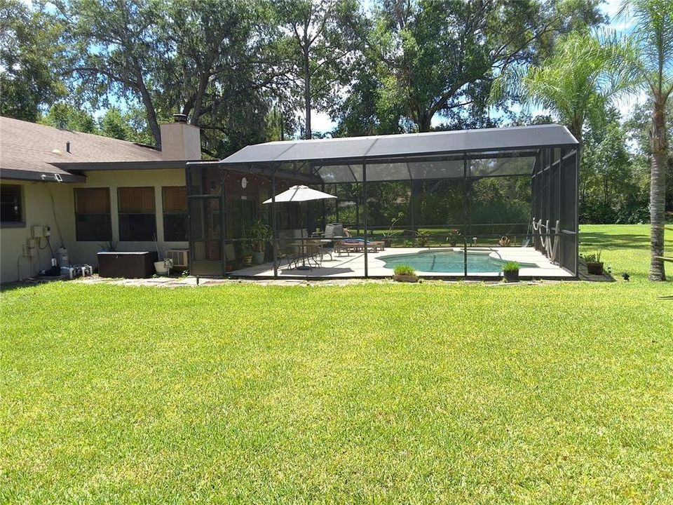 На продажу: $569,999 (3 спален, 2 ванн, 2500 Квадратных фут)