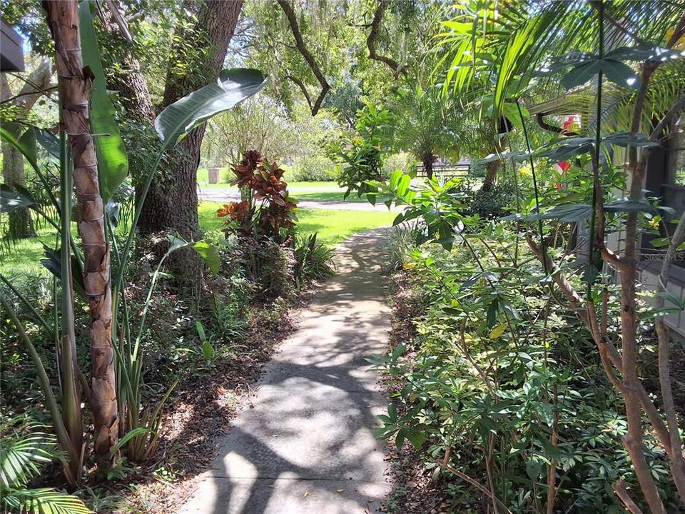 На продажу: $569,999 (3 спален, 2 ванн, 2500 Квадратных фут)