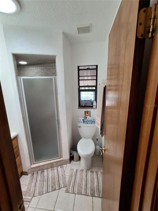 На продажу: $569,999 (3 спален, 2 ванн, 2500 Квадратных фут)