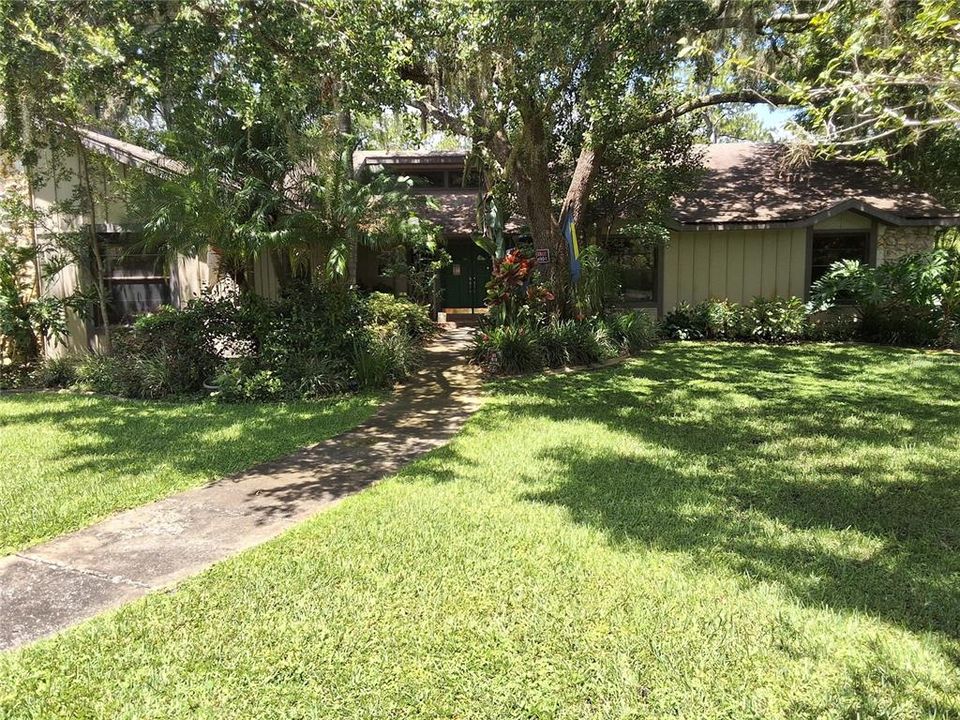 На продажу: $569,999 (3 спален, 2 ванн, 2500 Квадратных фут)