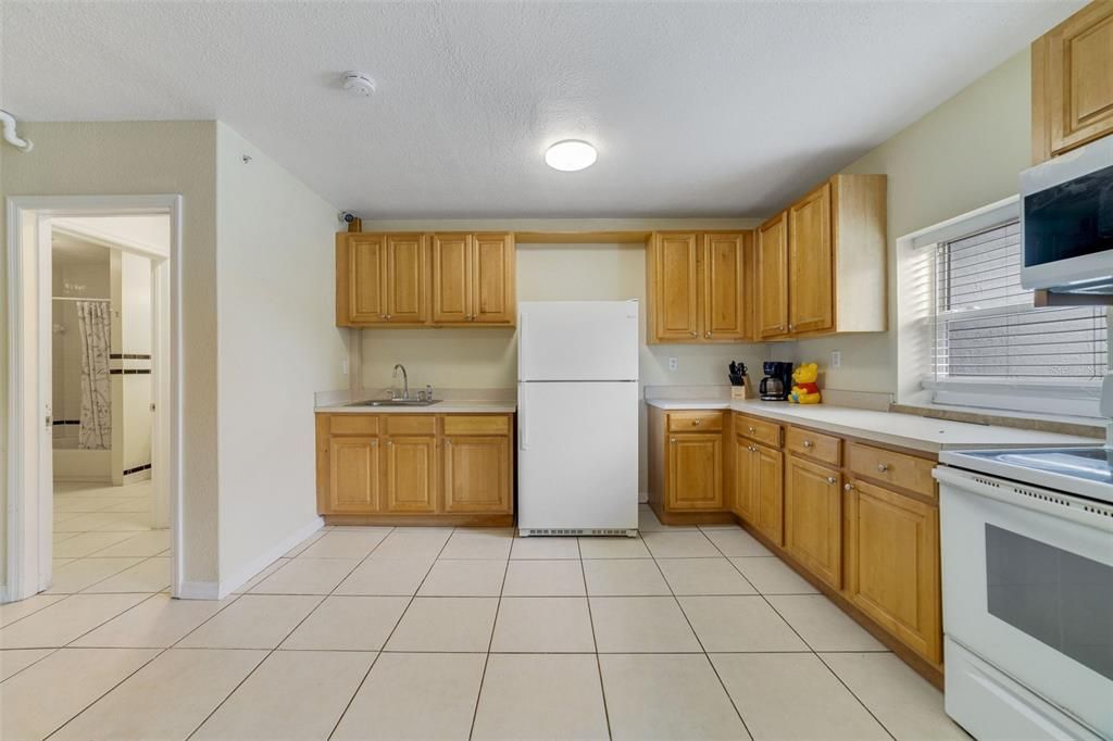 待售: $60,000 (0 贝兹, 0 浴室, 4950 平方英尺)